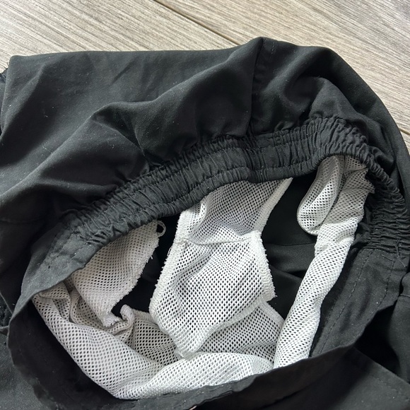 True‎ religion boys swim trunks - Picture 5 of 6